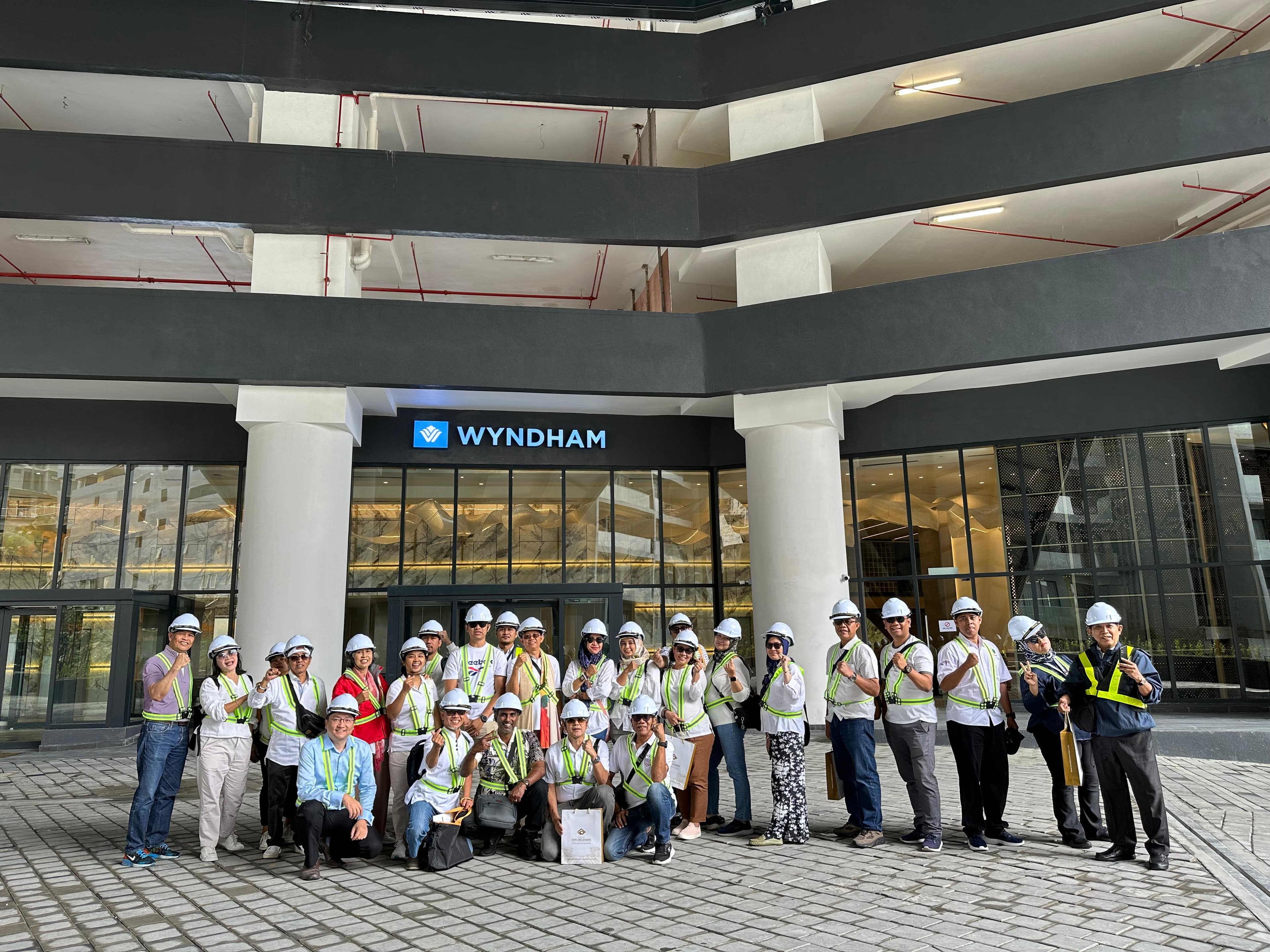 Membangun Ekosistem Pariwisata yang Profesional dan Berdaya Saing